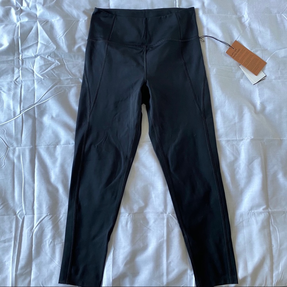 Girlfriend Collective 7/8 Leggings in Black